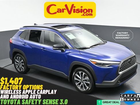 Used 2025 Toyota Corolla Cross XLE w/ Convenience Package image 1