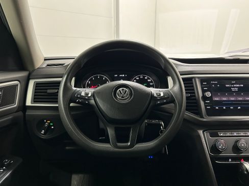 Used 2018 Volkswagen Atlas Launch Edition AWD/4WD image 12