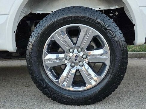 Used 2020 Ford F150 Lariat w/ Equipment Group 502A Luxury image 7