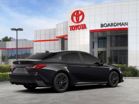 New 2026 Toyota Camry SE AWD/4WD image 12