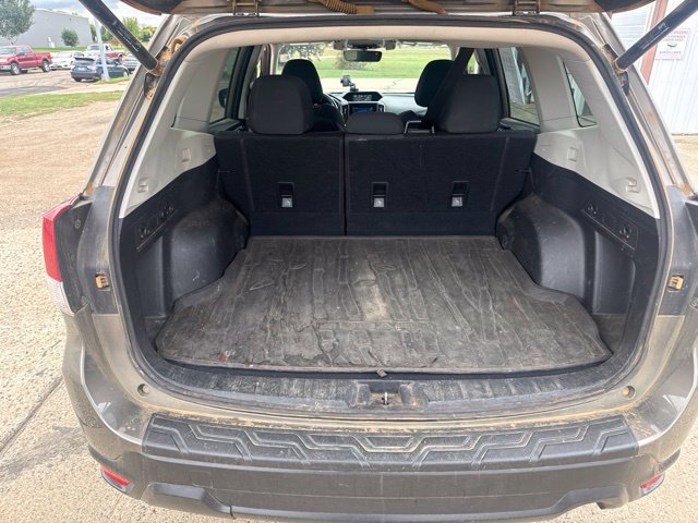 Used 2021 Subaru Forester Premium AWD/4WD image 17