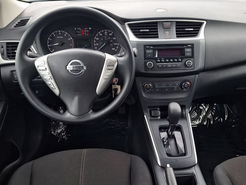 Used 2016 Nissan Sentra S FWD image 15