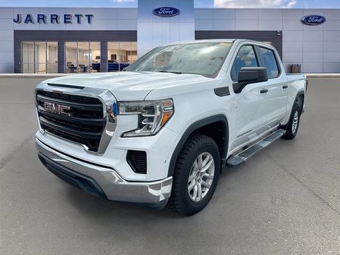 Used 2020 GMC Sierra 1500 4x4 Crew Cab w/ Sierra Value Package image 2