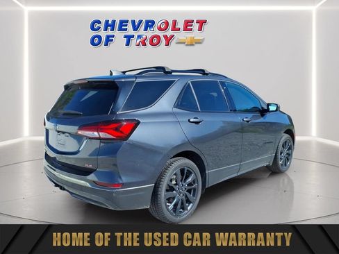 Used 2022 Chevrolet Equinox RS w/ LPO, Floor Liner Package FWD image 9