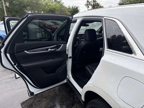 Used 2024 Cadillac XT5 Premium Luxury FWD image 14