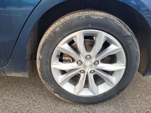 Used 2022 Chevrolet Malibu LT image 16