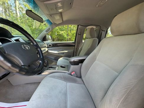 Used 2005 Toyota Tacoma 2WD Access Cab image 13