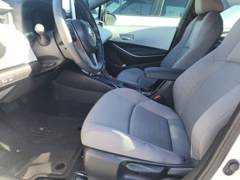 Used 2025 Toyota Corolla FX w/ Convenience Package FWD image 5