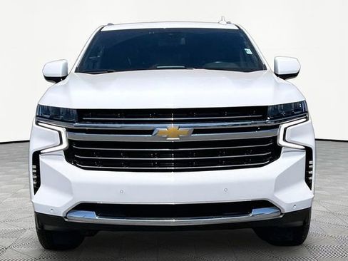 Used 2024 Chevrolet Tahoe LT RWD image 2