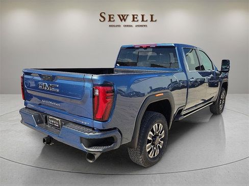 New 2026 GMC Sierra 2500 Denali Ultimate image 5