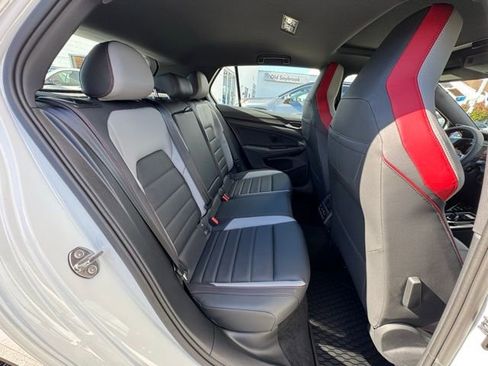 Certified 2024 Volkswagen GTI Autobahn image 20