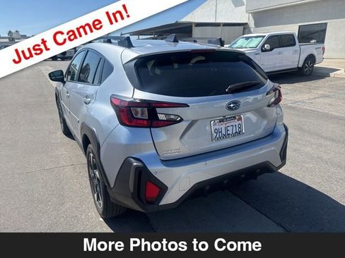 Used 2024 Subaru Crosstrek 2.5i Limited w/ Crosstrek Mirror Package image 3