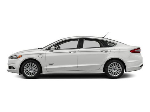 Used 2016 Ford Fusion Energi SE w/ Driver Assist Package FWD image 3