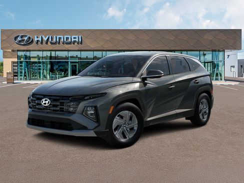 New 2026 Hyundai Tucson Blue SE FWD image 2