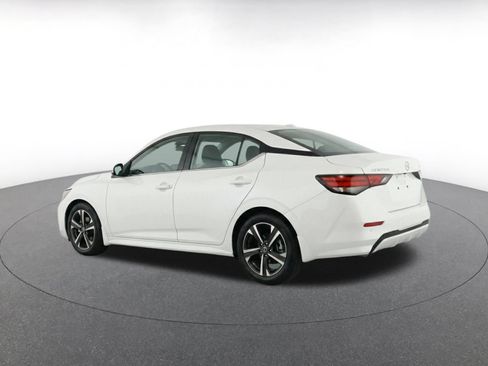 Used 2025 Nissan Sentra SV FWD image 7