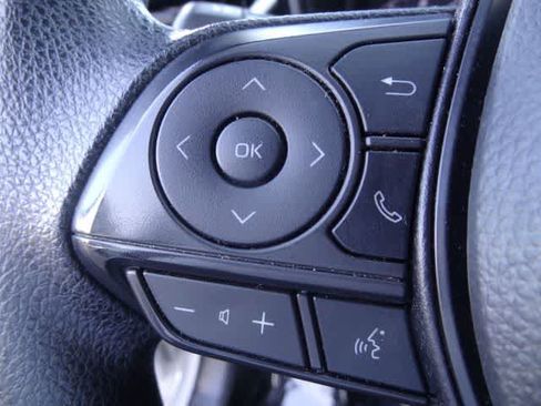 Used 2024 Toyota Corolla LE FWD image 15
