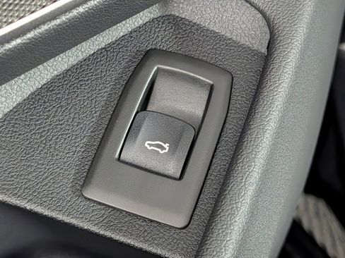 Used 2026 BMW M3 Competition AWD/4WD image 29