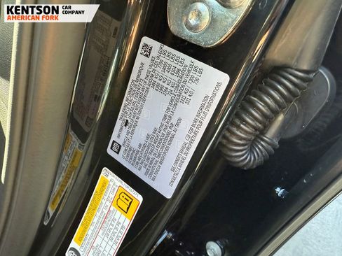 Used 2025 GMC Yukon XL Denali w/ LPO, Floor Liner Package image 44