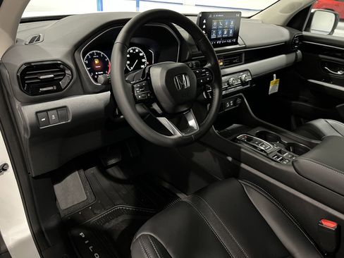 New 2025 Honda Pilot EX-L image 28