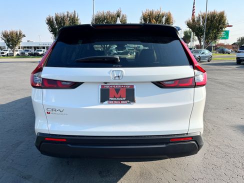 New 2026 Honda CR-V LX image 4