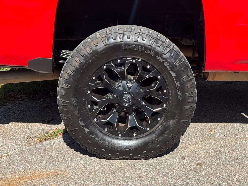 Used 2016 Chevrolet Silverado 2500 LTZ w/ LTZ Plus Package AWD/4WD image 7