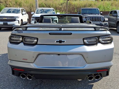 Used 2024 Chevrolet Camaro SS RWD image 5