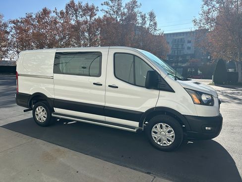 Used 2024 Ford Transit 250 Low Roof w/ Exterior Upgrade Package image 7
