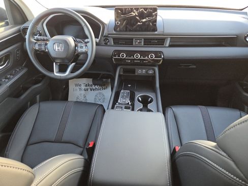 Used 2025 Honda Pilot EX-L image 21