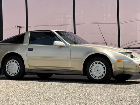 Used 1988 Nissan 300ZX GS RWD image 16