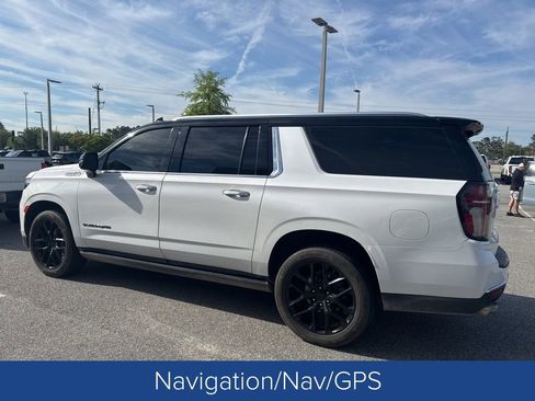 Used 2021 Chevrolet Suburban High Country w/ Premium Package 2 image 4