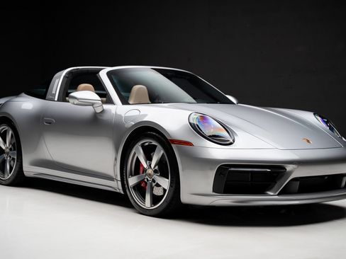 Used 2023 Porsche 911 Targa 4S AWD/4WD image 90