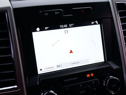 Used 2018 Ford F250 Lariat w/ Lariat Ultimate Package image 25