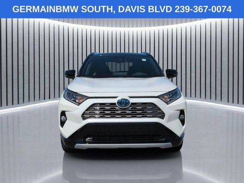 Used 2021 Toyota RAV4 XSE w/ XSE Grade Weather Package AWD/4WD image 10