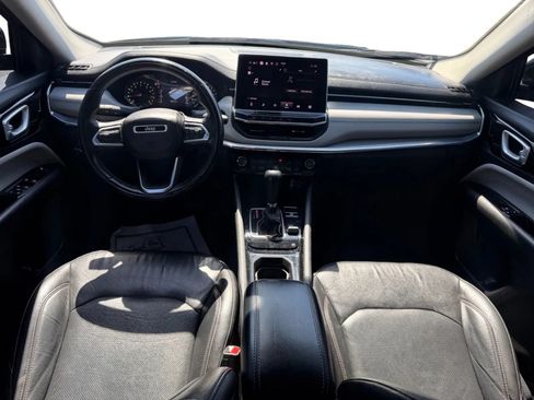 Used 2022 Jeep Compass Limited AWD/4WD image 15