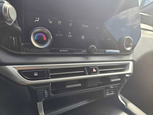 Certified 2025 Lexus RX 350 Premium w/ Accessory Package (P3) FWD image 30