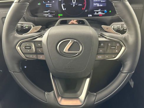 New 2026 Lexus LX 700h Luxury image 31