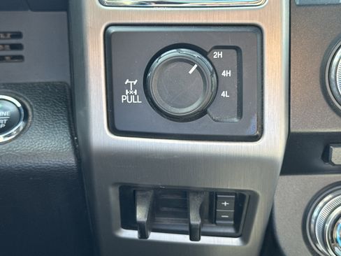 Used 2017 Ford F350 Platinum w/ Platinum Ultimate Package image 22