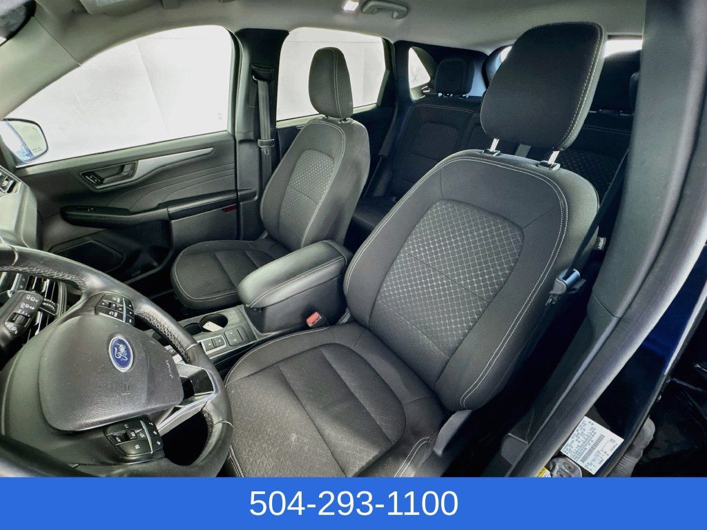 Used 2024 Ford Escape Active FWD image 21