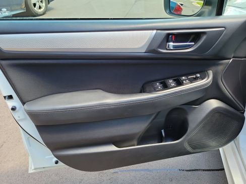 Used 2018 Subaru Legacy 2.5i Premium w/ Eyesight & BSD & Rcta & HBA AWD/4WD image 7
