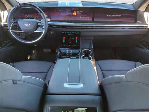 Used 2025 Cadillac Escalade Premium Luxury w/ LPO, Radiant Package image 18