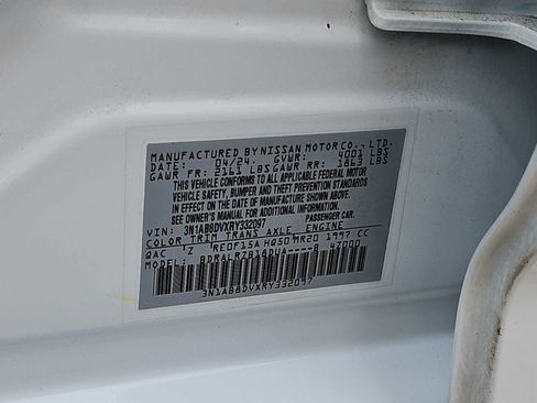 Used 2024 Nissan Sentra SR FWD image 25
