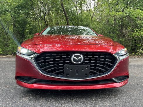 Used 2019 MAZDA MAZDA3 AWD Sedan w/ Select Package image 2