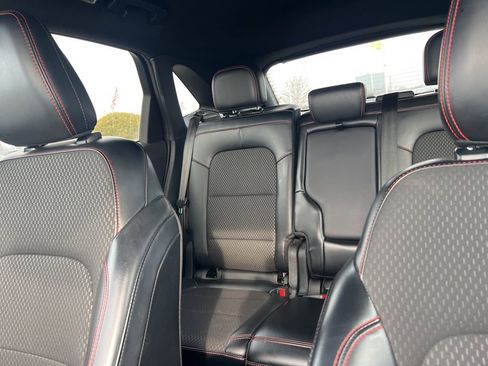 Used 2024 Ford Escape ST-Line image 25