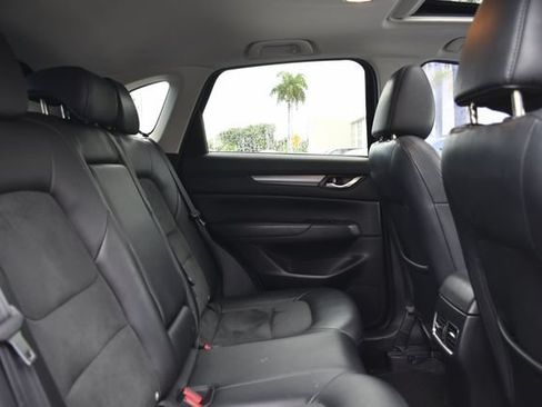Used 2018 MAZDA CX-5 Touring w/ Preferred Equipment Package FWD image 24