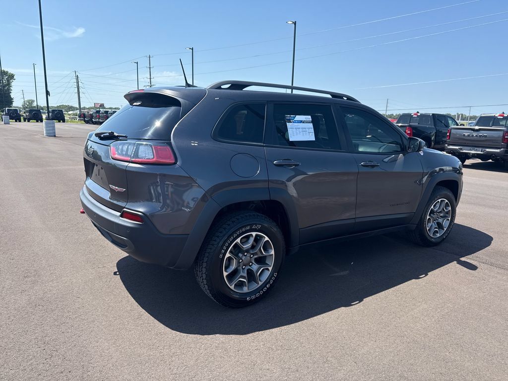 Used 2020 Jeep Cherokee Trailhawk w/ Cold Weather Group AWD/4WD image 5