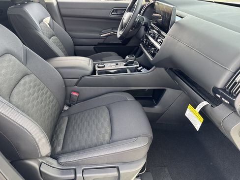 New 2026 Nissan Pathfinder SV AWD/4WD image 20