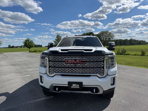 Used 2020 GMC Sierra 2500 Denali w/ Denali Ultimate Package AWD/4WD image 3