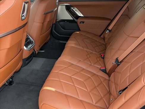 New 2026 BMW i7 xDrive60 image 17