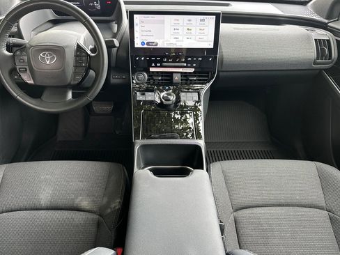 Used 2023 Toyota bZ4X XLE w/ Weather Package image 17