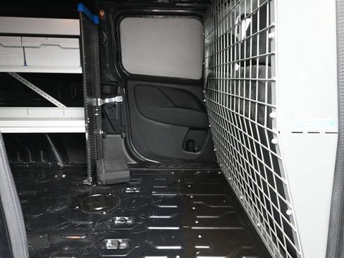 Used 2018 RAM ProMaster City Tradesman FWD image 10